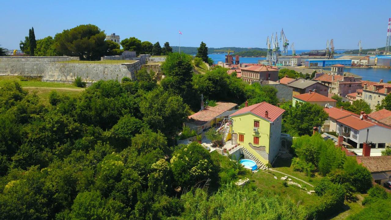 Apartments Kastel Pula Zewnętrze zdjęcie